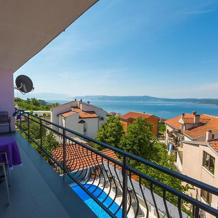 Apartments Villa Lili Crikvenica Exterior foto