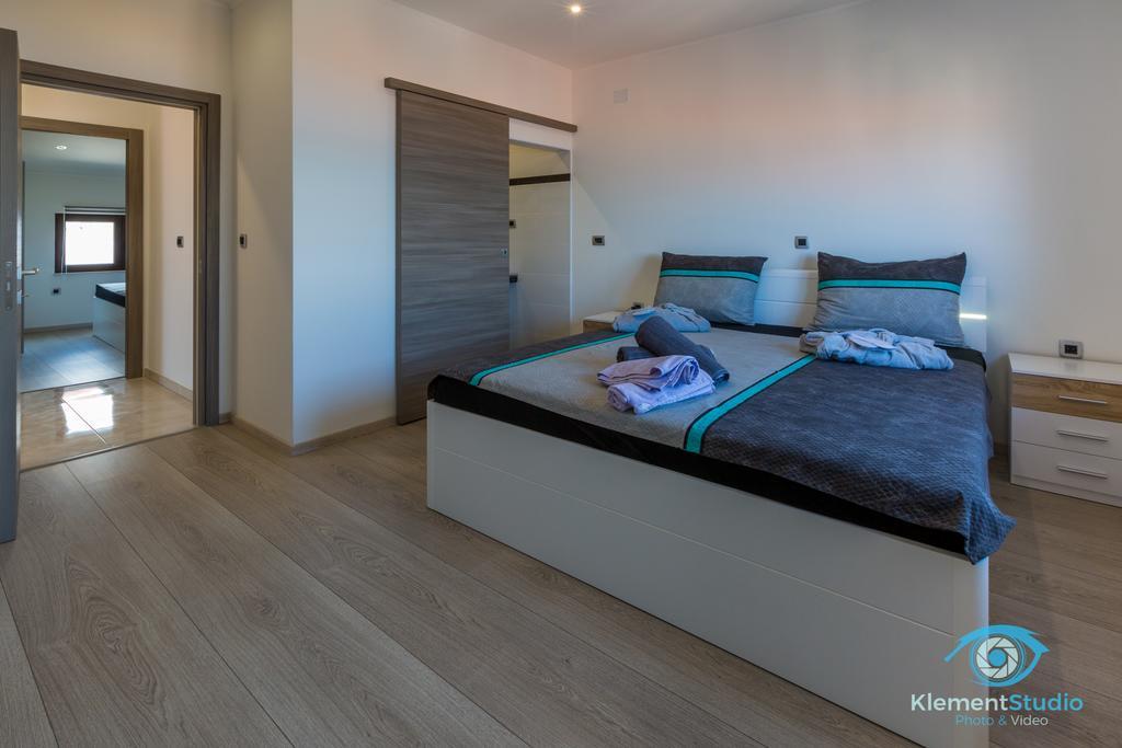 Apartments Villa Lili Crikvenica Exterior foto