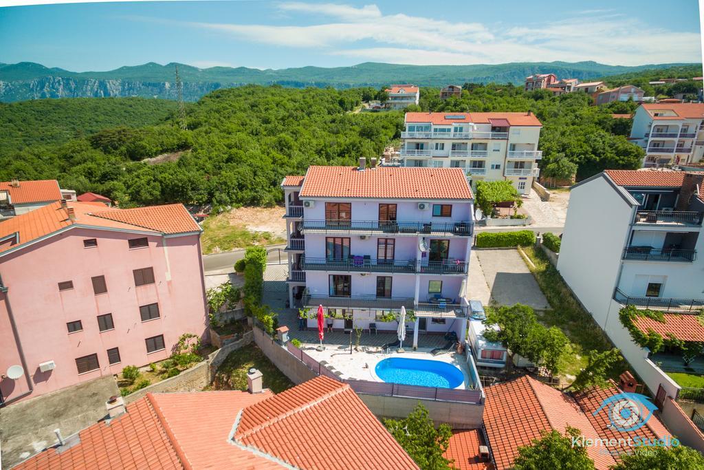 Apartments Villa Lili Crikvenica Exterior foto