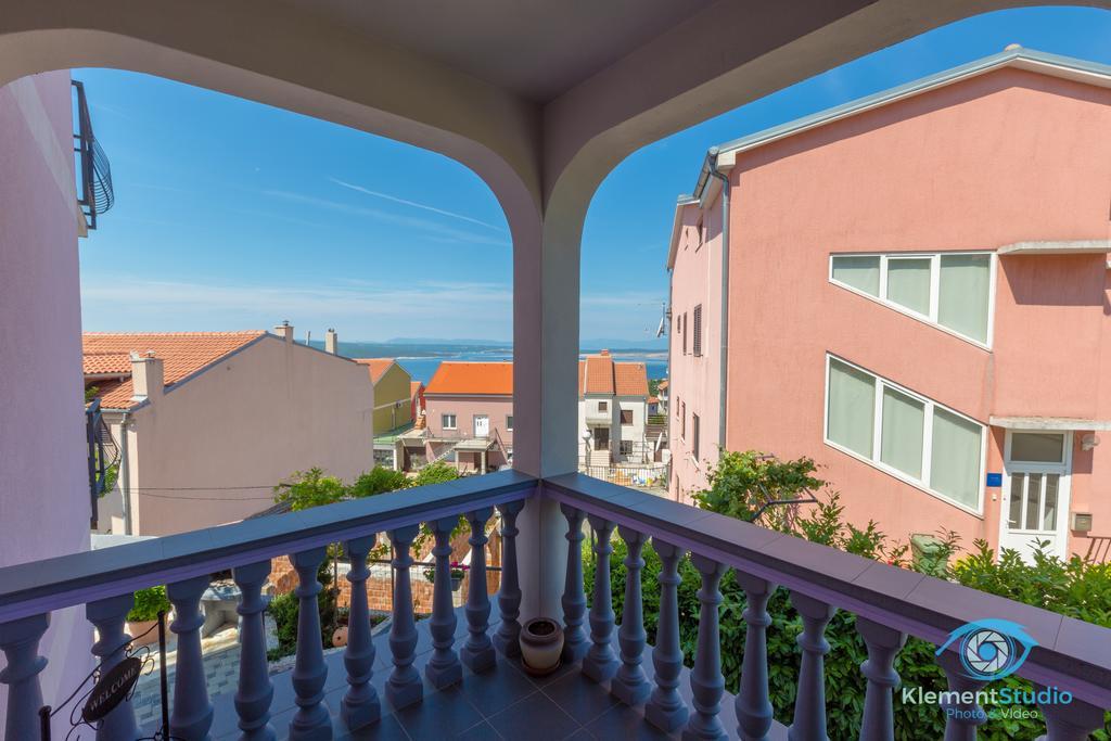 Apartments Villa Lili Crikvenica Exterior foto